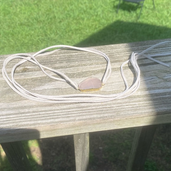 Gold dipped Rose Quartz choker necklace gray leather adjustable ties - Picture 10 of 11